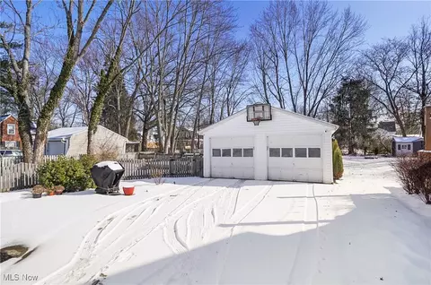 4751 Eldo St, Willoughby, OH 44094 photo 11