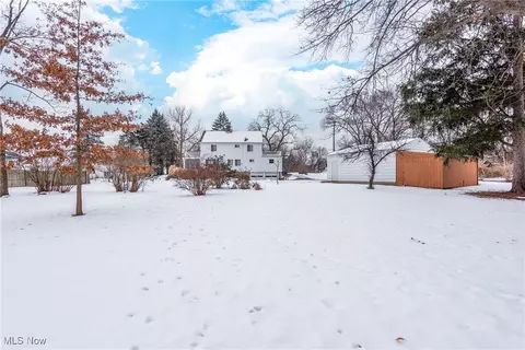 6739 Lake Ave, Elyria, OH 44035 photo 47