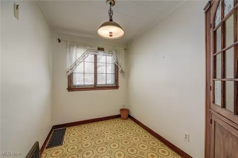 6739 Lake Ave, Elyria, OH 44035 photo 19