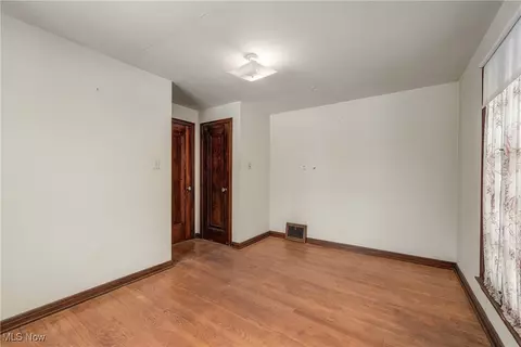 6739 Lake Ave, Elyria, OH 44035 photo 33