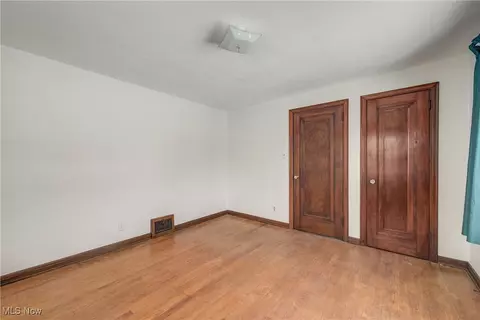 6739 Lake Ave, Elyria, OH 44035 photo 29