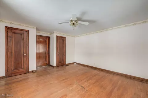 6739 Lake Ave, Elyria, OH 44035 photo 27