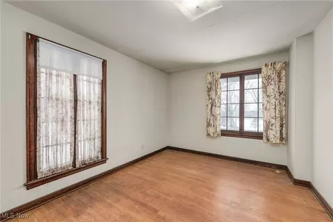 6739 Lake Ave, Elyria, OH 44035 photo 32