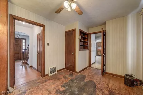 6739 Lake Ave, Elyria, OH 44035 photo 24