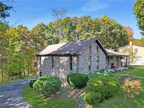 206 Laurel Hls, Steubenville, OH 43952