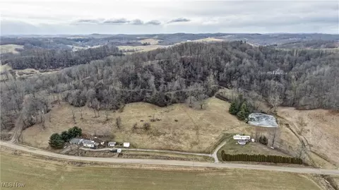 Frys Valley Road Sw, Port Washington, OH 43837