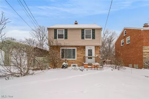 4074 Bluestone Rd, South Euclid, OH 44121