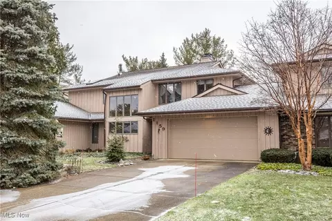 1159 Inverness Ln #7, Stow, OH 44224