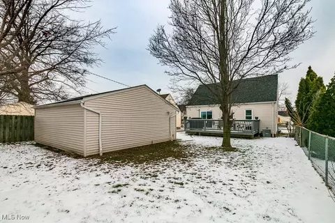 276 E 329th St, Willowick, OH 44095 photo 29