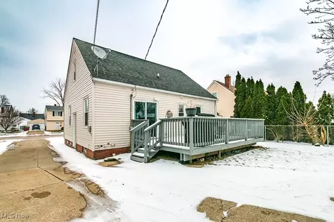 276 E 329th St, Willowick, OH 44095 photo 26