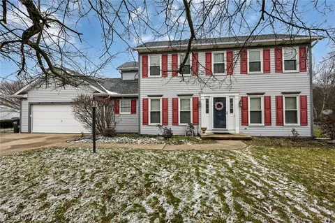 9085 Shelby St NW, Massillon, OH 44646