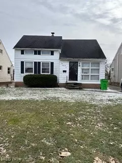 12210 Woodward Blvd, Garfield Heights, OH 44125