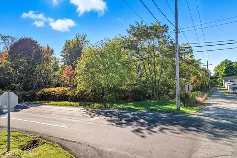 3307 Upland, Struthers, OH 44471 photo 7