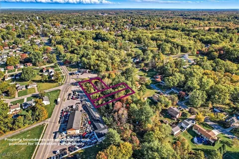 3307 Upland, Struthers, OH 44471 photo 2