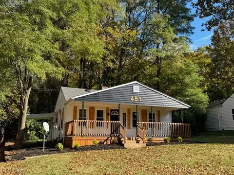 451 Fairgrounds Rd, Painesville, OH 44077