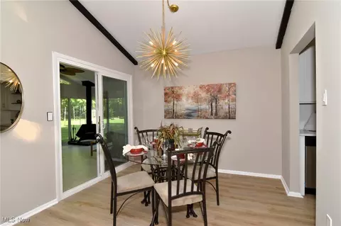 Dining - 6418 Melshore Dr, Mentor, OH 44060 photo 2 of 6