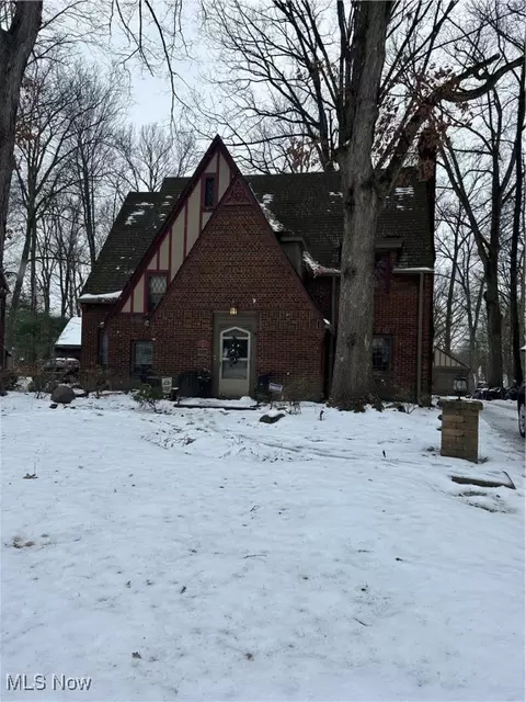 61 Jeanette Dr, Boardman, OH 44512