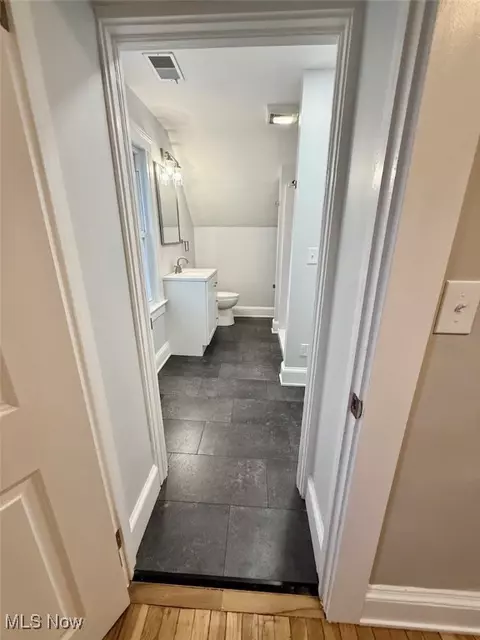 Entry Way - 128 Cornell Ave, Elyria, OH 44035 photo 5 of 5