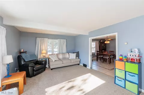 17 E Chestnut St, Norwalk, OH 44857 photo 8