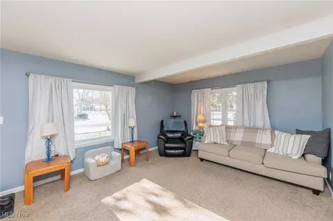 17 E Chestnut St, Norwalk, OH 44857 photo 5