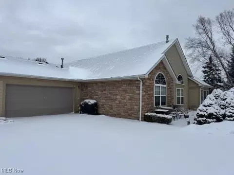 5580 Emerald Ridge Pkwy #C, Solon, OH 44139