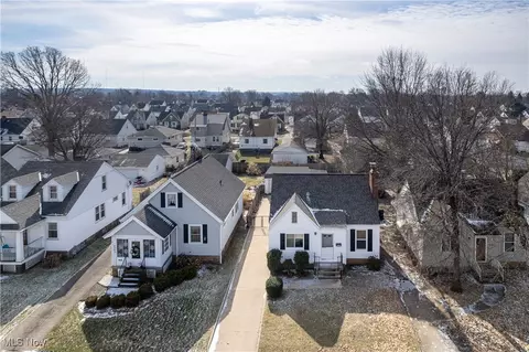 8007 Essen Ave, Parma, OH 44129 photo 10
