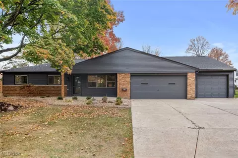21941 Hilliard Blvd, Rocky River, OH 44116