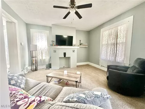 108 N 18th St, Wheeling, WV 26003 photo 4