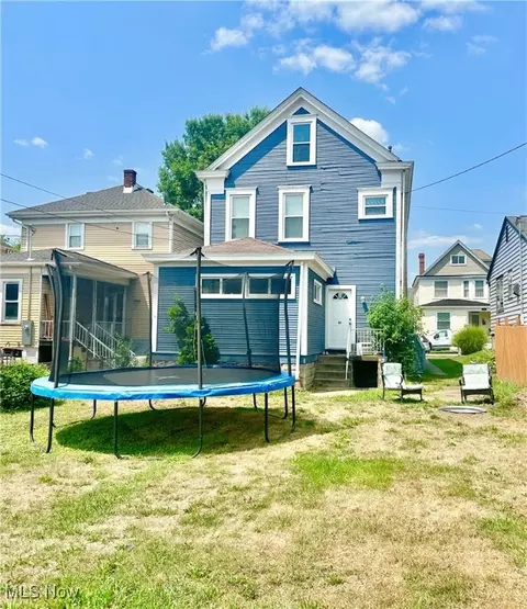 108 N 18th St, Wheeling, WV 26003 photo 3