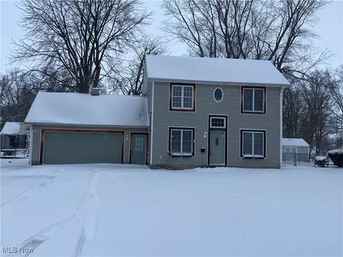 2049 W 16th St, Ashtabula, OH 44004