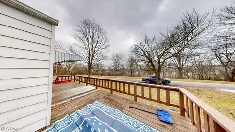 1004 E Rice St, Alliance, OH 44601 photo 3
