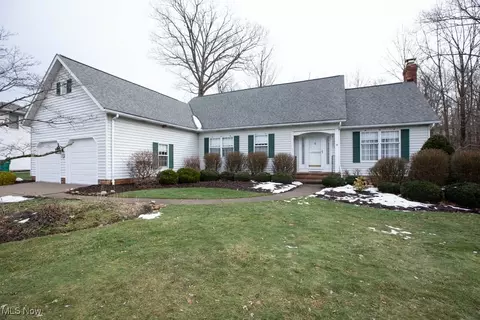 7861 Mountain Ash Dr, Concord, OH 44060