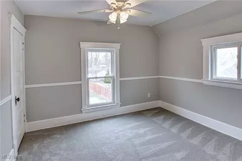 227 Spruce St, Elyria, OH 44035 photo 22