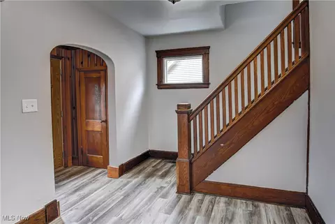 227 Spruce St, Elyria, OH 44035 photo 16