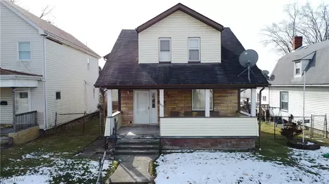 1412 Ridge Ave, Steubenville, OH 43952