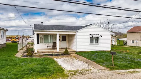 204 Edgelawn St, Parkersburg, WV 26101