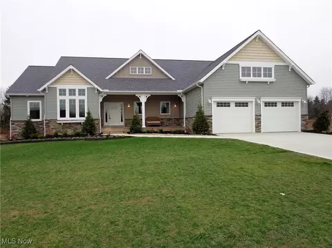 7284 Harps Mill Dr, Wadsworth, OH 44281