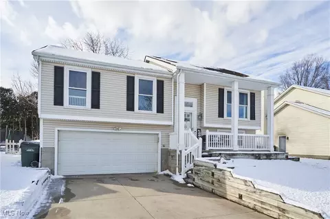 2200 Providence Blvd, Cuyahoga Falls, OH 44221