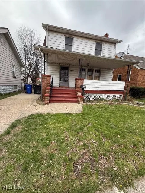 19501 Kildeer Ave, Cleveland, OH 44119