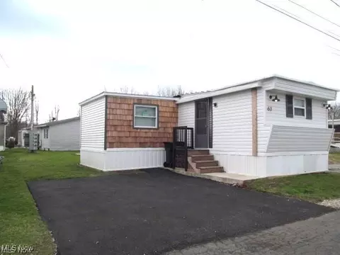 63 Martha Dr, Madison, OH 44057
