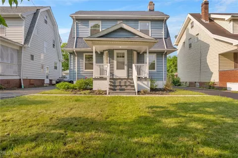3404 Cedarbrook Rd, Cleveland Heights, OH 44118