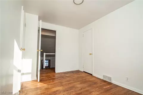 Bedroom - 7433 Ranier Trl, Boardman, OH 44512 photo 11 of 15