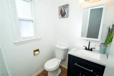 Bath - 7433 Ranier Trl, Boardman, OH 44512 photo 1 of 4