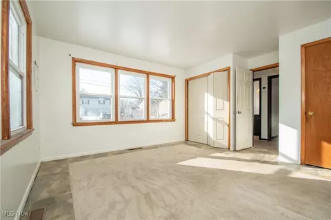 Bedroom - 7433 Ranier Trl, Boardman, OH 44512 photo 2 of 15