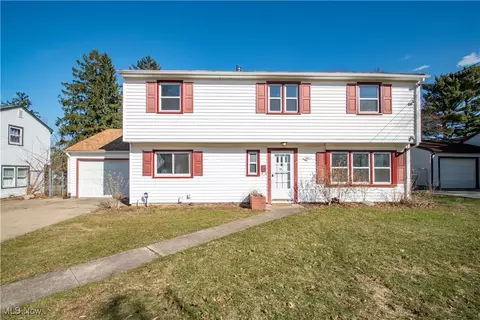 7433 Ranier Trl, Boardman, OH 44512