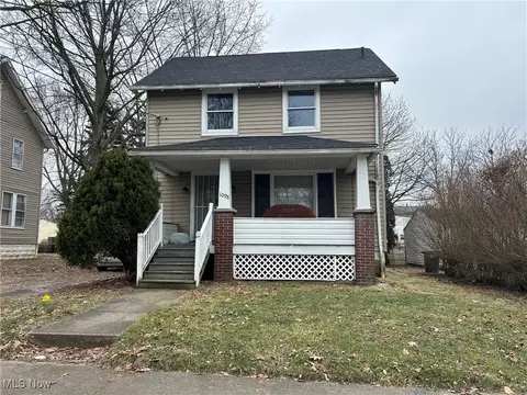 1098 Wyley Ave, Akron, OH 44306