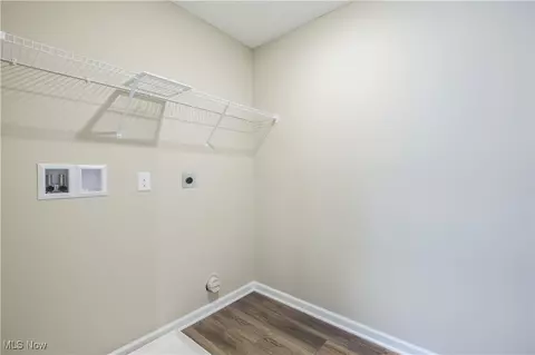 975 Memory Ln # -4, Aurora, OH 44202 photo 9