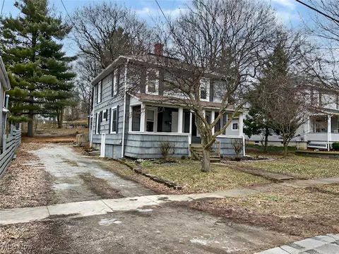 207 Mill St, Lodi, OH 44254