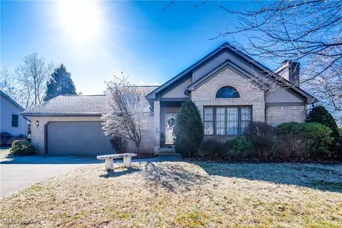 167 Woodhaven Dr, Doylestown, OH 44230