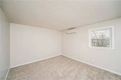 2125-2127 E 31 St, Lorain, OH 44055 photo 21